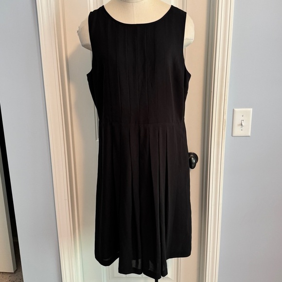 HD in Paris Anthropologie 14 ‘Little Black Dress’ Pleated Classic Capsule - Picture 2 of 9
